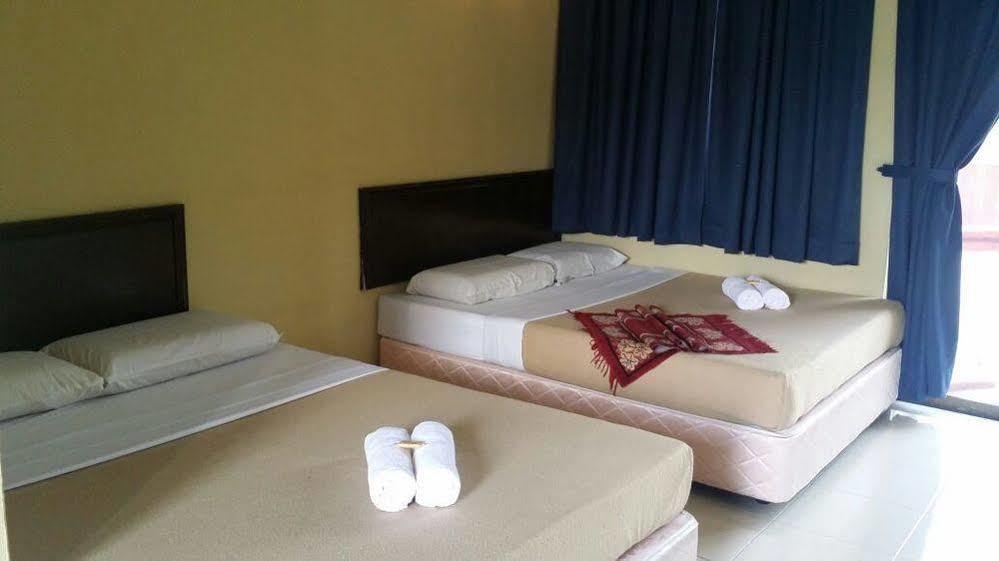فندق كواهفي  Hji Residensi المظهر الخارجي الصورة